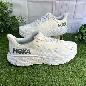Hoka men Arahi 7 Blanc De Blanc / Steel Wool Running Shoes size 8.5D